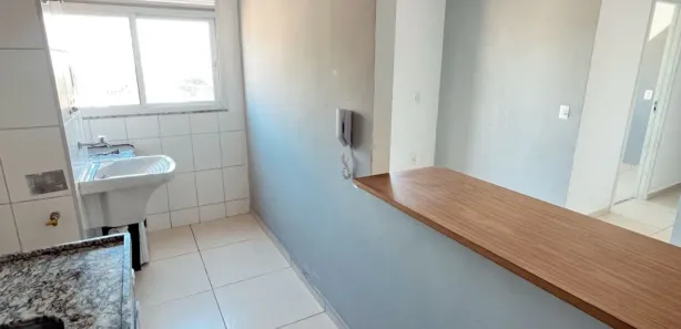 Apartamento com 2 Quartos para alugar, 63m² no Califórnia, Nova Iguaçu