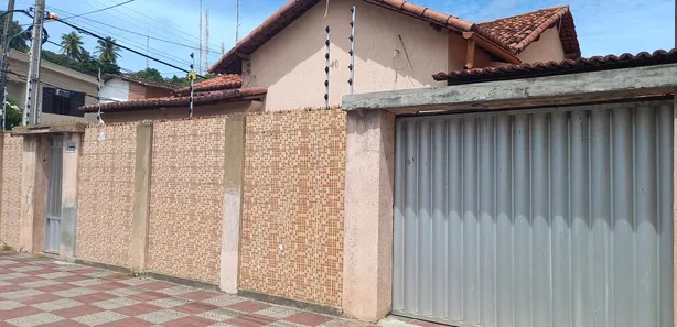 Casa com 3 Quartos à venda, 255m² no Petrópolis, Natal