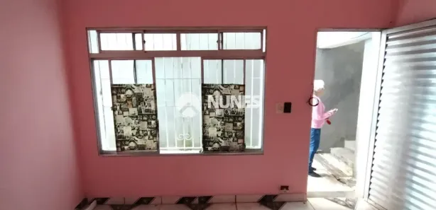 Casa com 3 Quartos para alugar, 61m² no Centro, Carapicuíba