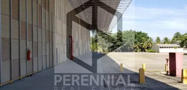 Galpão/Depósito/Armazém para alugar, 1766m² no Taquara, Rio de Janeiro