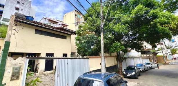 Casa com 3 Quartos à venda, 290m² no Brotas, Salvador
