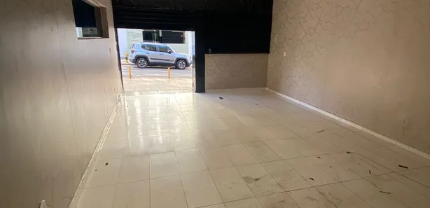 Ponto Comercial para alugar, 50m² no Taguatinga Norte, Brasília