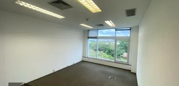 Sala Comercial para alugar, 40m² no Barra Olímpica, Rio de Janeiro
