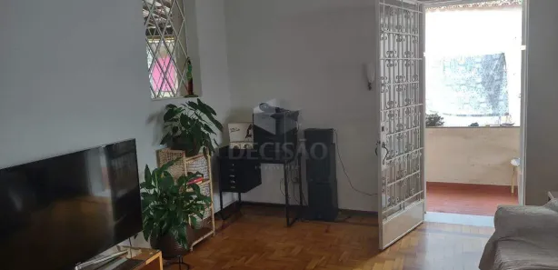 Casa com 3 Quartos para alugar, 250m² no Serra, Belo Horizonte