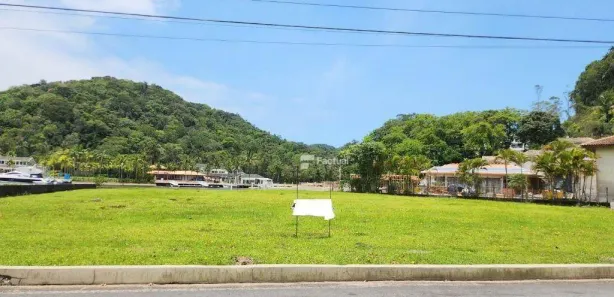 Lote/Terreno à venda, 2575m² no Balneario Praia do Perequê, Guarujá
