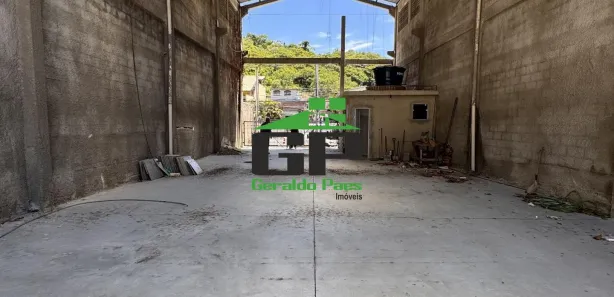 Galpão/Depósito/Armazém com 1 Quarto para venda ou aluguel, 40m² no Vila Valqueire, Rio de Janeiro