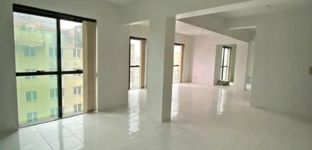 Ponto Comercial para alugar, 74m² no São Pelegrino, Caxias do Sul