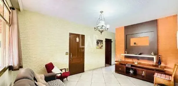Casa com 4 Quartos à venda, 198m² no Copacabana, Belo Horizonte