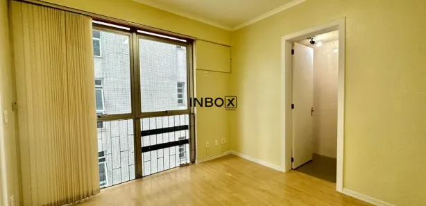 Sala Comercial para alugar, 49m² no Centro, Bento Gonçalves