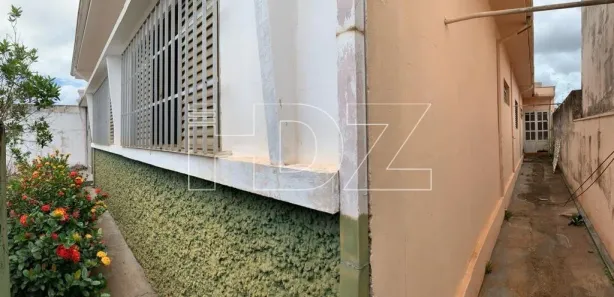 Casa com 3 Quartos à venda, 122m² no Vila Santana, Araraquara