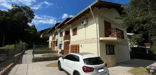 Casa com 3 Quartos à venda, 112m² no Ipê Amarelo, Gramado