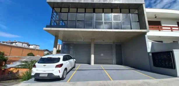 Ponto Comercial à venda, 45m² no Sagrada Família, Caxias do Sul