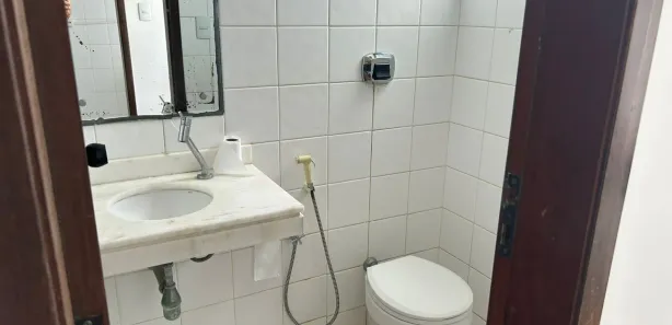 Apartamento com 4 Quartos para alugar, 120m² no Pituba, Salvador