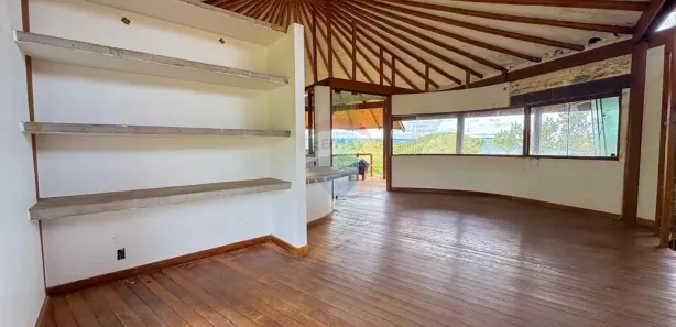 Fazenda/Sítio com 4 Quartos à venda, 450m² no Setor de Habitações Individuais Sul, Brasília