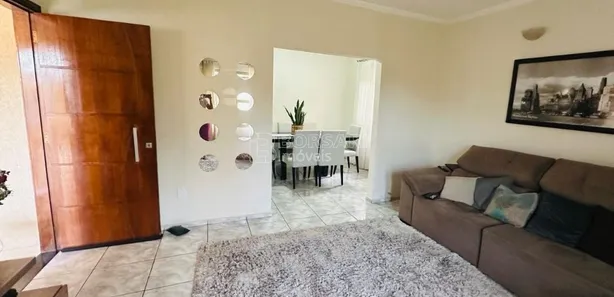 Casa com 3 Quartos à venda, 182m² no Vila José Bonifácio, Araraquara