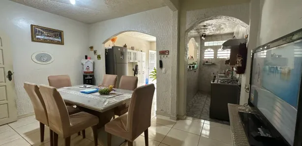 Sobrado com 6 Quartos à venda, 726m² no Alvorada, Manaus