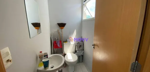 Sala Comercial à venda, 28m² no Santa Rosa, Niterói
