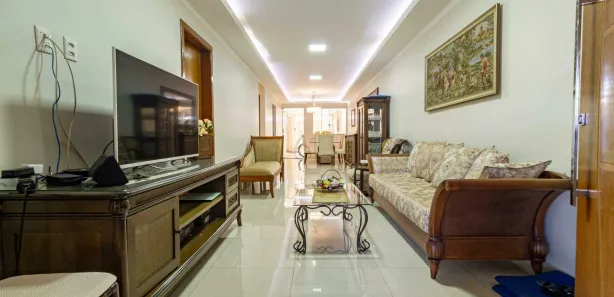 Casa com 5 Quartos à venda, 310m² no Asa Sul, Brasília