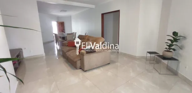 Casa com 3 Quartos à venda, 276m² no Condomínio Império dos Nobres, Brasília