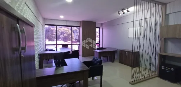 Sala Comercial à venda, 40m² no Centro, Canoas