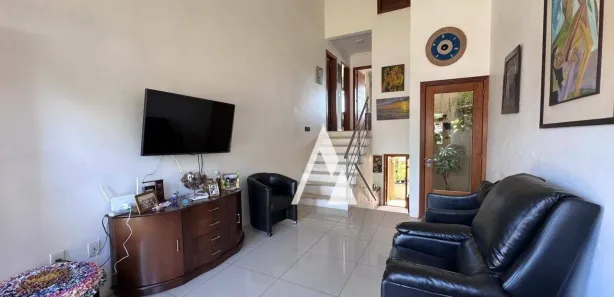 Sobrado com 2 Quartos à venda, 134m² no Centro, Nova Santa Rita