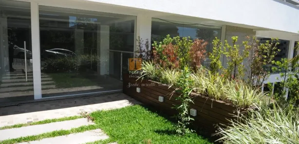 Sala Comercial à venda, 233m² no Exposição, Caxias do Sul