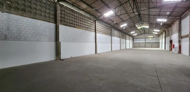 Galpão/Depósito/Armazém para alugar, 1150m² no Porto Seco Pirajá, Salvador