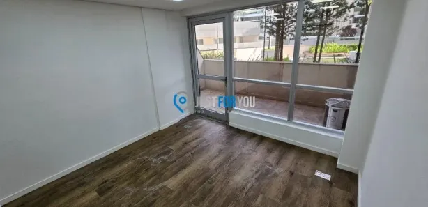 Sala Comercial para alugar, 30m² no Barra Olímpica, Rio de Janeiro