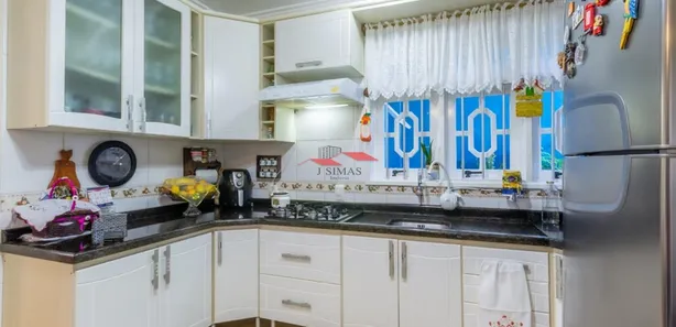 Sobrado com 3 Quartos à venda, 147m² no Vila Márcia, Cachoeirinha