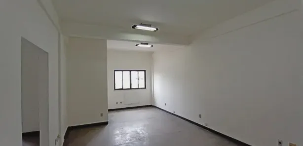 Prédio Comercial para alugar, 1231m² no Nossa Senhora das Graças, Manaus