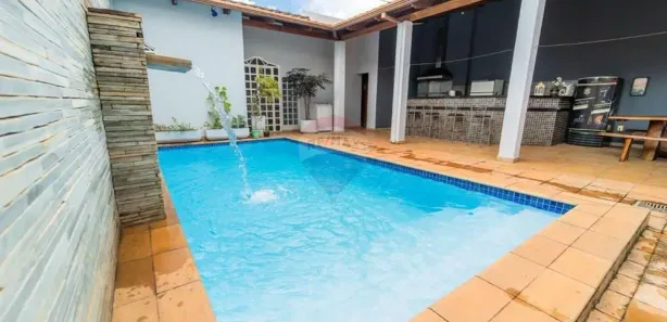 Casa com 8 Quartos à venda, 350m² no Taguatinga Norte, Brasília