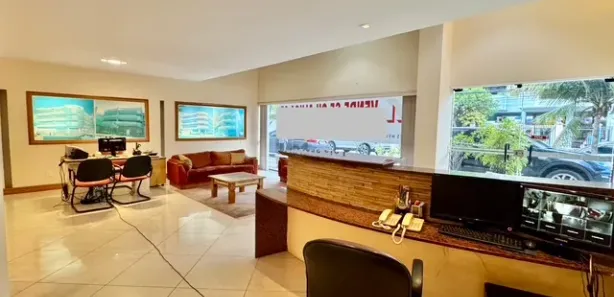 Ponto Comercial com 5 Quartos para venda ou aluguel, 300m² no Recreio dos Bandeirantes, Rio de Janeiro