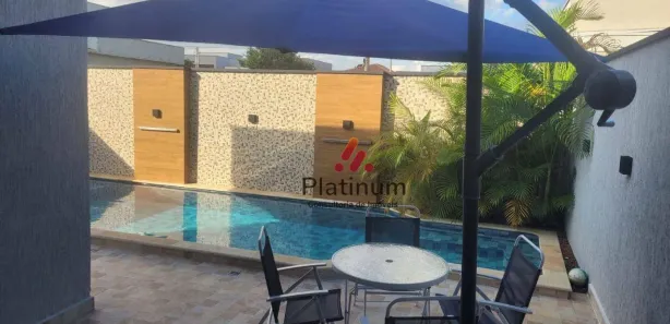 Casa de Condomínio com 3 Quartos à venda, 220m² no Parque São Cristóvão, Taubaté