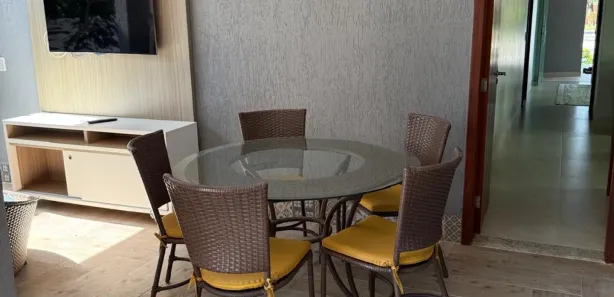 Casa com 3 Quartos para alugar, 250m² no Loteamento Portal do Sol II, Goiânia