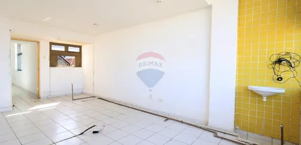 Sala Comercial à venda, 60m² no Santo Antônio, Recife