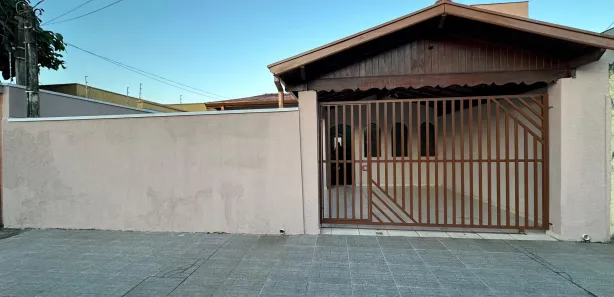Casa com 2 Quartos à venda, 140m² no Jardim Califórnia, Taubaté