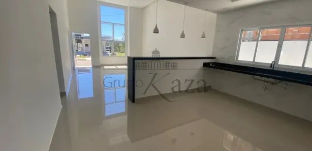 Casa de Condomínio com 3 Quartos à venda, 158m² no Bairro do Grama, Caçapava