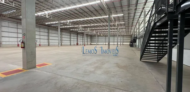 Galpão/Depósito/Armazém para alugar, 1650m² no Lagoa, Araçariguama