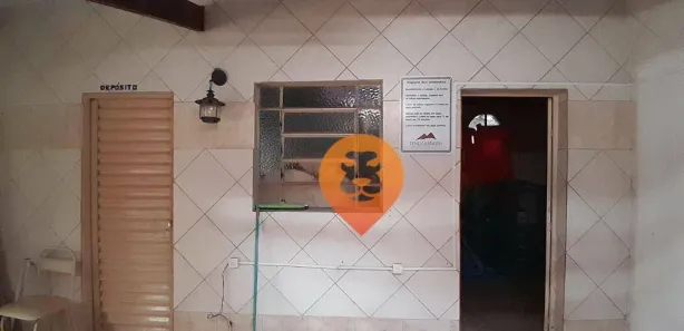 Ponto Comercial para alugar, 210m² no Santa Efigênia, Belo Horizonte