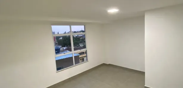 Ponto Comercial com 1 Quarto para venda ou aluguel, 22m² no Taquara, Rio de Janeiro