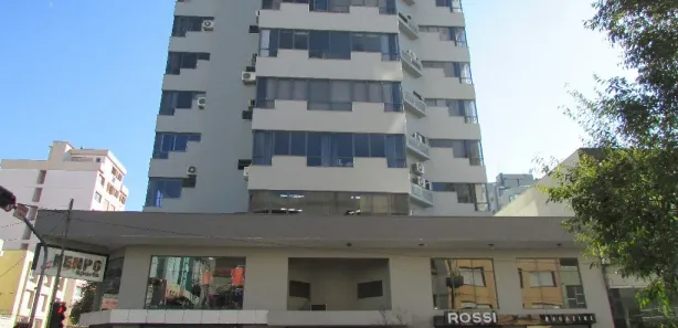 Sala Comercial à venda, 56m² no Centro, Caxias do Sul