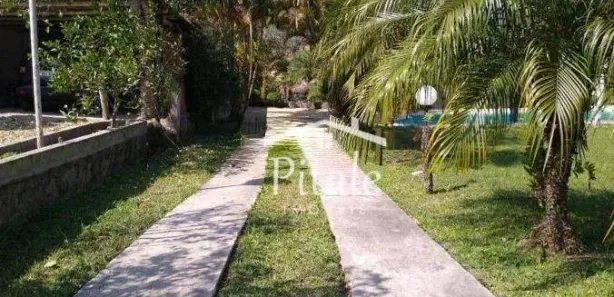 Fazenda/Sítio com 4 Quartos para alugar, 3000m² no Fazenda Vitoria, São Lourenço da Serra