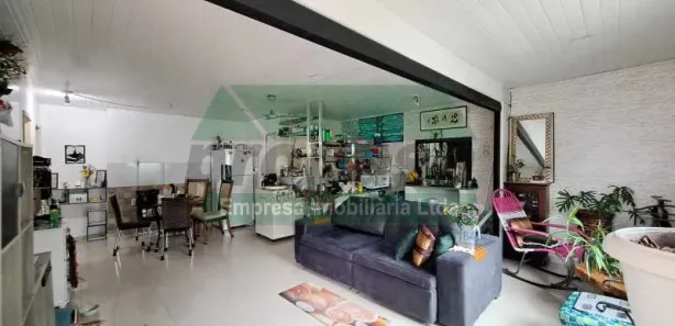 Casa com 5 Quartos para venda ou aluguel, 360m² no Dom Pedro I, Manaus