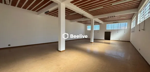 Galpão/Depósito/Armazém para alugar, 220m² no Monsenhor Messias, Belo Horizonte