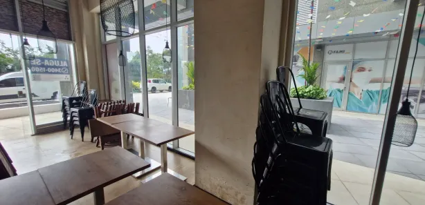 Ponto Comercial para alugar, 80m² no Barra Olímpica, Rio de Janeiro