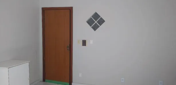 Sala Comercial para alugar, 32m² no Mares, Salvador