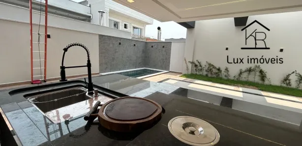 Casa de Condomínio com 4 Quartos à venda, 250m² no Novo Aleixo, Manaus