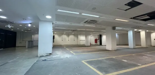 Ponto Comercial para alugar, 140m² no Savassi, Belo Horizonte