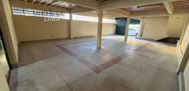 Ponto Comercial para alugar, 300m² no Santa Tereza, Belo Horizonte