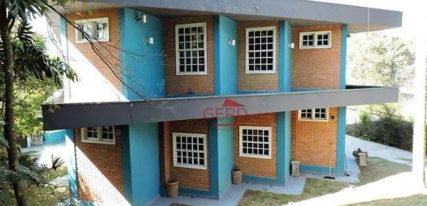 Casa com 6 Quartos para venda ou aluguel, 550m² no Jardim Marilu, Carapicuíba